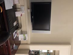 -深圳富苑皇冠假日套房酒店