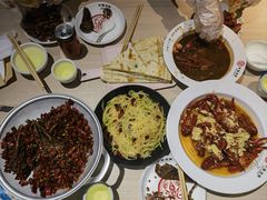 -叶派龙虾•招牌香辣蟹·海鲜(中海国际店)