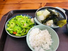-荣华基·现炒快餐(肇嘉浜路店)