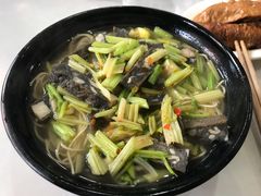 芹菜香干目鱼面-老地方面馆(思南路店)