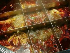 -陆派巴倒烫火锅(城东店)
