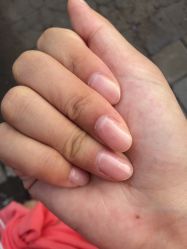 -进巍美甲美睫店