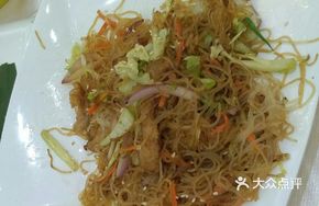 Golden Fried Rice Noodles
