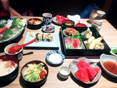 -小山日本料理(兴业太古汇店)