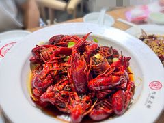-叶派龙虾•招牌香辣蟹·海鲜(中海国际店)