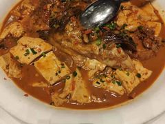 乾隆鱼头烧豆腐-乾隆美食·本帮菜(黄河路店)