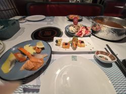 -MELAND(郑州万象城店)