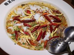 -太二酸菜鱼(兴业太古汇店)