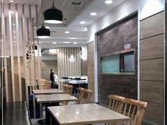 大堂-魏家凉皮(博水商务大厦店)