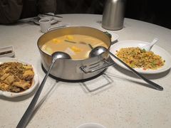-肥仔文澳门猪骨煲(南京西路店)