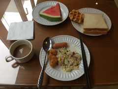 -高雄佳适旅舍-六合馆