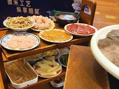 -沸炉重庆老火锅(军事博物馆店)