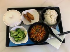 鱼香肉丝套餐-老娘舅(杭州东站店)