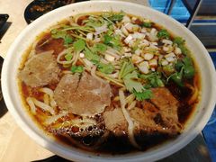 牛肉面-玲姐吉祥齐市烤肉