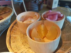 泡菜三拼-吃饭皇帝大(解放西路店)