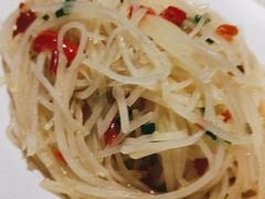 酸辣土豆丝-湘阁里辣(沙井华润万家店)