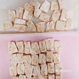 分至长宽高均约为三公分的方块。雪花酥制作真的超级简单