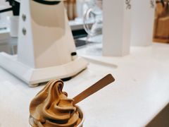 咖啡软雪糕-纸杯-% Arabica阿拉比卡咖啡(武康路店)