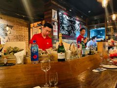 -斯普汇生蚝牛排馆(中骏世界城店)