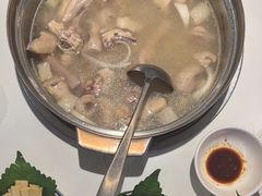 -烹然四季椰子鸡火锅(姚家园万象汇店)