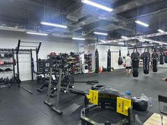 -FIGHTMAN格斗俱乐部(长宁临空店)
