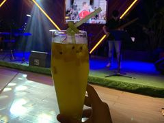 -爵士花园音乐酒吧餐厅
