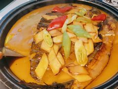 -萌渔·金牌蒜香烤鱼(临安万华广场店)
