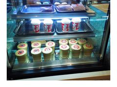 面包甜点陈列柜-吉祥馄饨(虹桥火车站店)