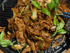 罗勒叶抄手切羊肉-小大董·烤鸭(王府井apm店)