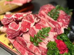 -铭牛烧肉·和牛海鲜自助(高新月牙湖店)