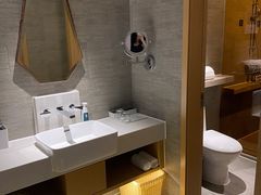 -成都太古里天府广场地铁站亚朵酒店