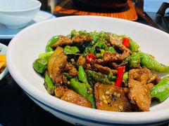 辣椒炒肉-老灶房-四川土菜(铁牛广场店)