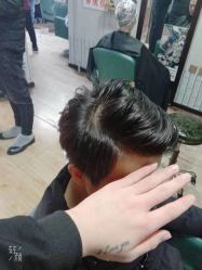 -木格造型美发