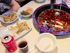 -何师傅美蛙鱼头(汉街店)
