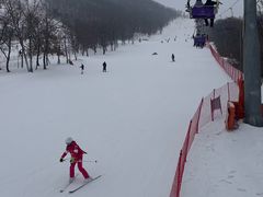-庙香山滑雪场