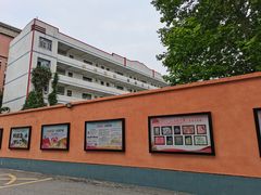 -武汉市武珞路中学