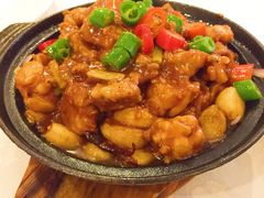 XO酱烧牛蛙-乾园风尚五大道