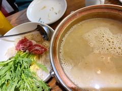 酸菜火锅面-小大董·烤鸭(王府井apm店)