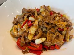 牛肉炒鱼肚-茶叁酒肆·楚味江湖(菱角湖店)