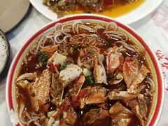 -爆炸头阿姨小四川正宗川味小吃(无任何分店)