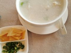 生滚鱼片肉丸粥-东莞塘厦三正半山温泉酒店·汉宫中餐厅