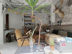 -鹿萤季·营地小馆(皇后公园店)