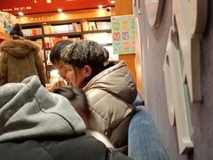 -西西弗书店&矢量咖啡(壹方购物中心店)