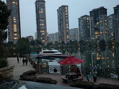 -闲湖城·黄龙饭店