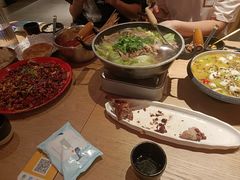 -川堂风·跷脚牛肉·乐山爆炒(宝山日月光店)