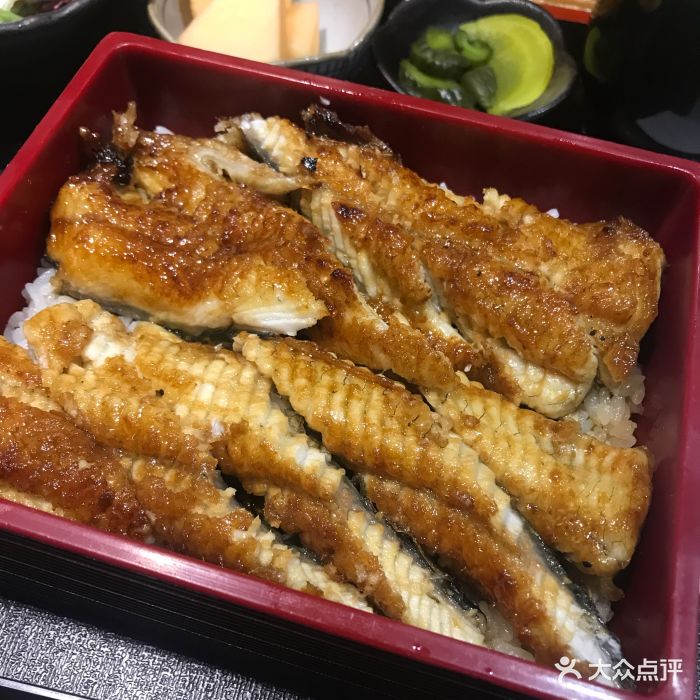 鳗鱼盖饭