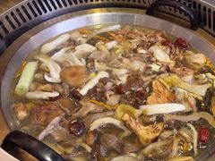 -野菌园·野生菌火锅首创第一家(关兴路总店)