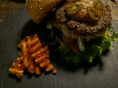 -HIGH FIVE哈福手工汉堡(桂林路店)