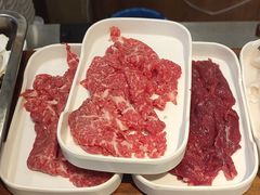 -天成·潮州牛肉脆肉鱼生蚝自助火锅