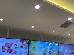 -DQ·蛋糕·冰淇淋(湖景东路店)